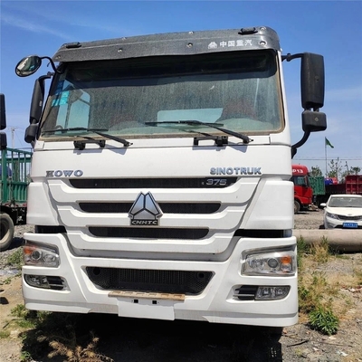 6X4 430HP camion tracteur Sinotruk HOWO A7 T7 tête de tracteur à transmission automatique avec 1