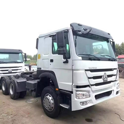 Transmission manuelle pour camions-déchargeuses d'occasion avec siège du conducteur à suspension pneumatique