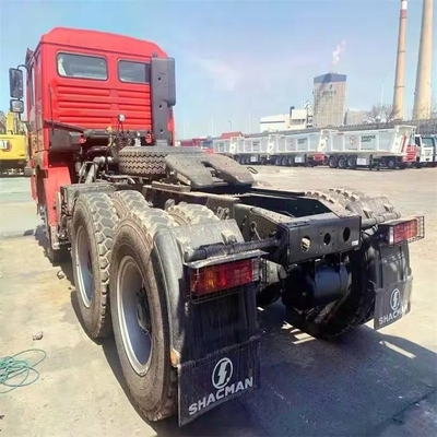 Camion tracteur F3000 à 6×4 roues de 380 chevaux et 8,2 tonnes de capacité de charge