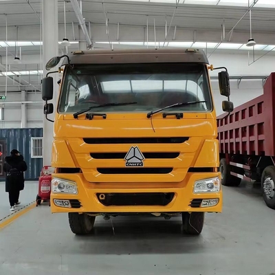 Vente de 10 roues de camion à rouleaux utilisés HOWO 6*4 371HP camion à décharge de 10,2 tonnes