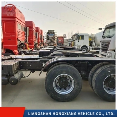 2021 2022 2023 Sinotruck Sitrak C7h G7 4X2 6X4 Camion tracteur 8,2 tonnes Conception de pneus sans tube