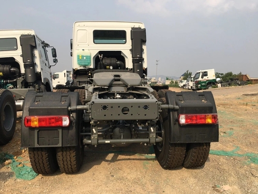 10 Pneus 6*4 HOWO 371HP 375HP Tracteur pour 5001-10000 kg de poids brut du véhicule