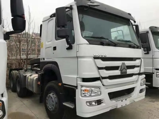 10 Pneus 6*4 HOWO 371HP 375HP Tracteur pour 5001-10000 kg de poids brut du véhicule