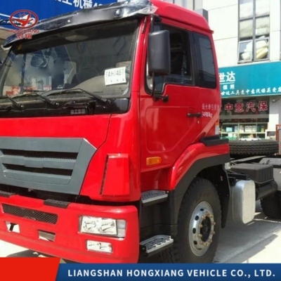 6X4 Diesel à engrenages multiples vers l'avant Sinotruk HOWO Camion tracteur avec capacité du moteur&gt; 8L
