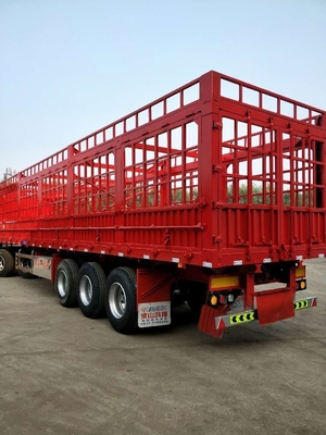 1820 mm type camionnette à bande passante à trois axes 40-100 tonnes paroi latérale décharge semi-remorque avec des matériaux