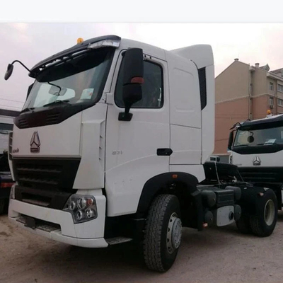 6*4 roue motrice Sinotruk HOWO CNG camion tracteur 10 rounds moteur camion tracteur d'occasion