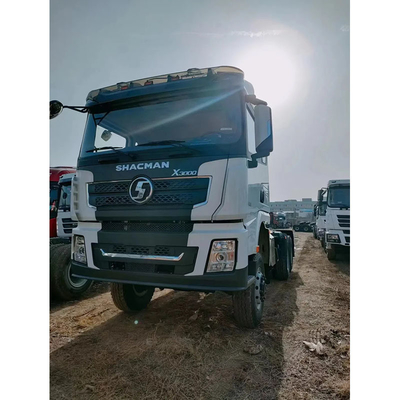 4X2 Tracteur Truck Head Trailer Tracteur Trucks avec personnalisation et pneus homologués ECE