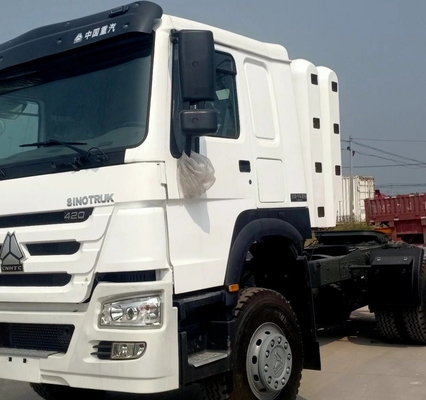 Shacman F3000 6X4 385-440HP camion tracteur sur le marché du CCG avec des pneus certifiés et du CCG