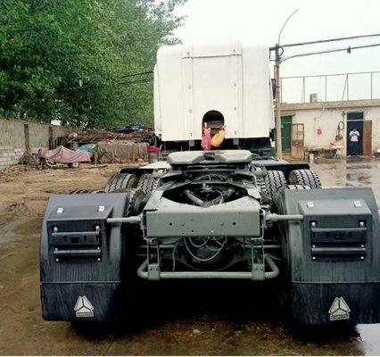 Top- HOWO 10 roues tracteur tracteur/tête de remorque/camion tracteur d'une capacité de moteur &gt; 8L