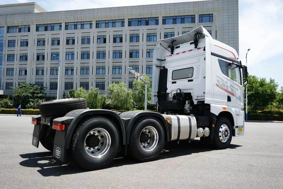 Volvo Truck 6X4 Tracteur Volvo avec et Poids brut du véhicule 5001-10000 kg