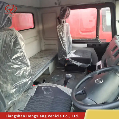 Transports du port de Dongfeng Diesel remorque lourde tête de roulement tracteur tracteur tracteur
