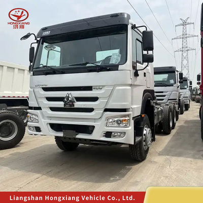 Volvo Truck Heavy Tractor Trailer Truck pour ≤ 5 sièges et 1 an de service après-vente