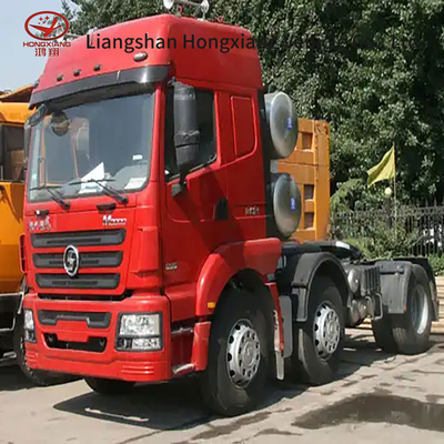 En bon état Hand Sinotruk Head Tractor Truck avec une grande capacité et un moteur