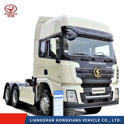 Fenêtre manuelle Tête de camion lourd Dongfeng Tireur à tracteur de capacité de moteur&gt; 8L