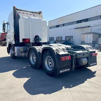 Sinotruk HOWO T7 6X4/8X4 A7/T7 10/12 roue 18-25cbm camionneur à rouleaux lourds