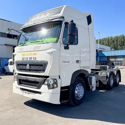Direction gauche HOWO T7 Tracteur en bon état et capacité de charge de 8,2 tonnes