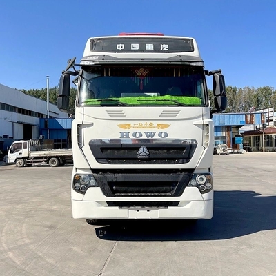 Direction gauche HOWO T7 Tracteur en bon état et capacité de charge de 8,2 tonnes