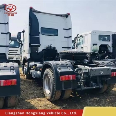 Shandong Sinotruk HOWO T7 camion tracteur avec moteur diesel avant et pneus 12.00r20