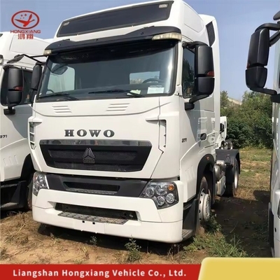 Truc tracteur à remorque en cascade au GNC certifié HOWO T7 GNL GNC avec une capacité de moteur &gt; 8 L