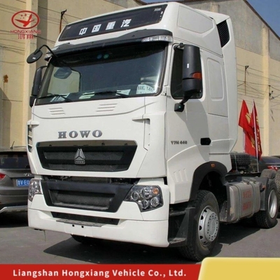 Truc tracteur à remorque en cascade au GNC certifié HOWO T7 GNL GNC avec une capacité de moteur &gt; 8 L