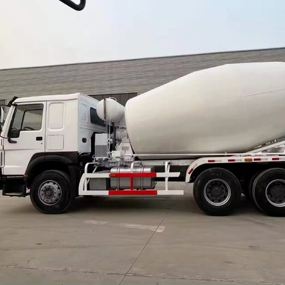 6x4 mode de conduite multifonctionnel auto-chargement de béton mélangeur de camion avec fenêtre manuelle