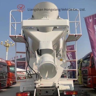 3.5m3 Petit camion de mélangeur de béton auto-chargé articulé avec 4 essieux et fenêtre manuelle