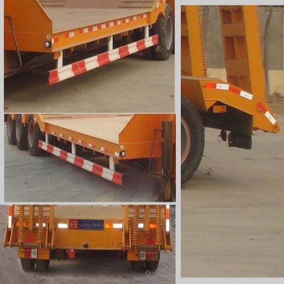 Grade lourd 40 FT 60FT Trois lignes Six axes Lit bas plat Trailer à 13 t d'essieu