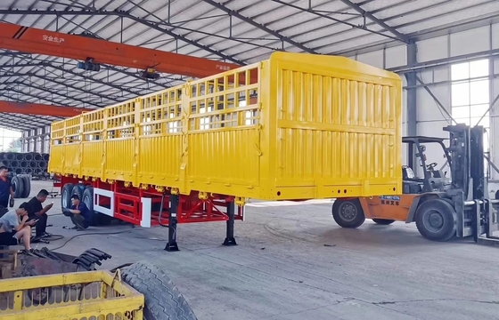 8.12.16 Pneus à pile élevée Murs latéraux à bras croisés Suspension de clôture Semi-remorque avec clôture