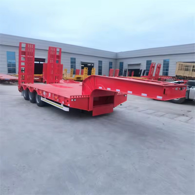 Trailers à plat bas de 40 pieds 3 essieux 60 tonnes multi-essieux avec rampe hydraulique et personnalisable