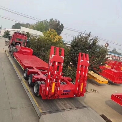 12 mètres de long 2 essieux 40 tonnes Lourdes charges basse plateau de chargement Deck Lowboy remorques avec rampes