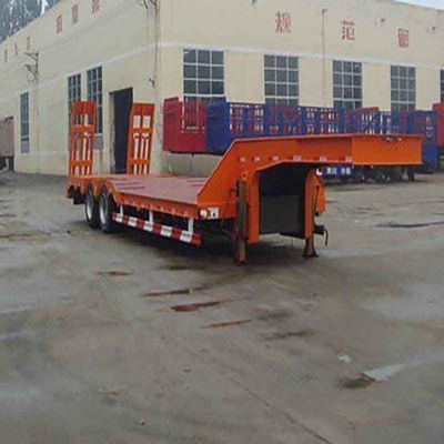 Trailer hydraulique à inclinaison Trailer à inclinaison avec essieu de 13 t et numéro de pneu de 10