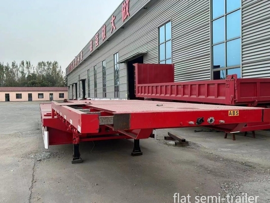 Semi-remorque polyvalente et à planche plate pour le transport de marchandises