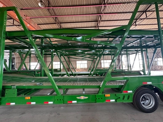 Semi-remorque de transport automobile à deux axes avec système de freinage antiblocage ABS